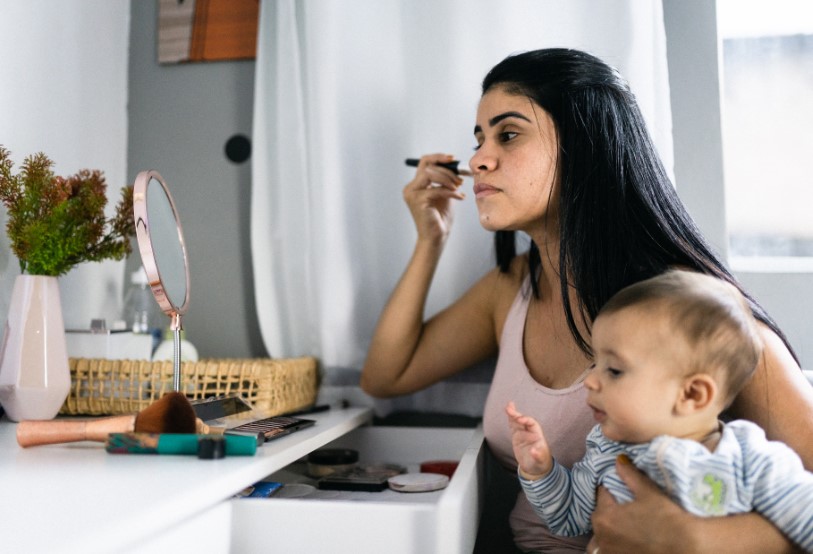 Makeup Hacks for Busy Moms