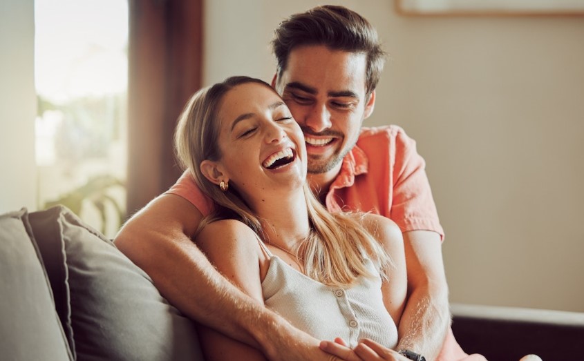 Understanding the Importance of Smiling in Relationships