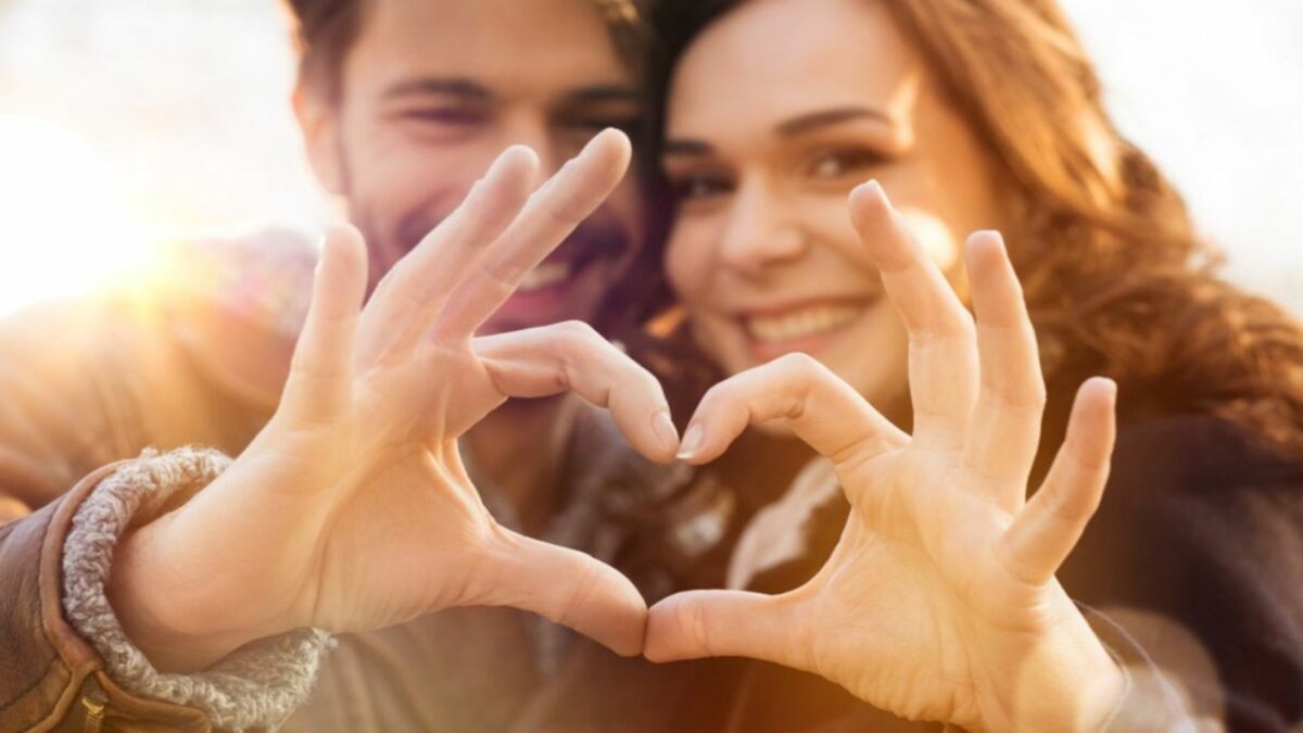 8 Signs You Are Emotionally Connected With Your Partner